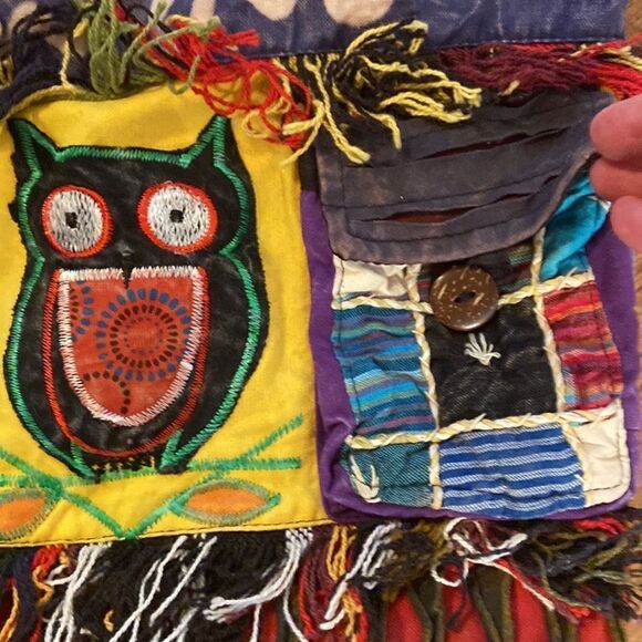 HOBO bag - really cute - zips up in middle too - Picture 5 of 12